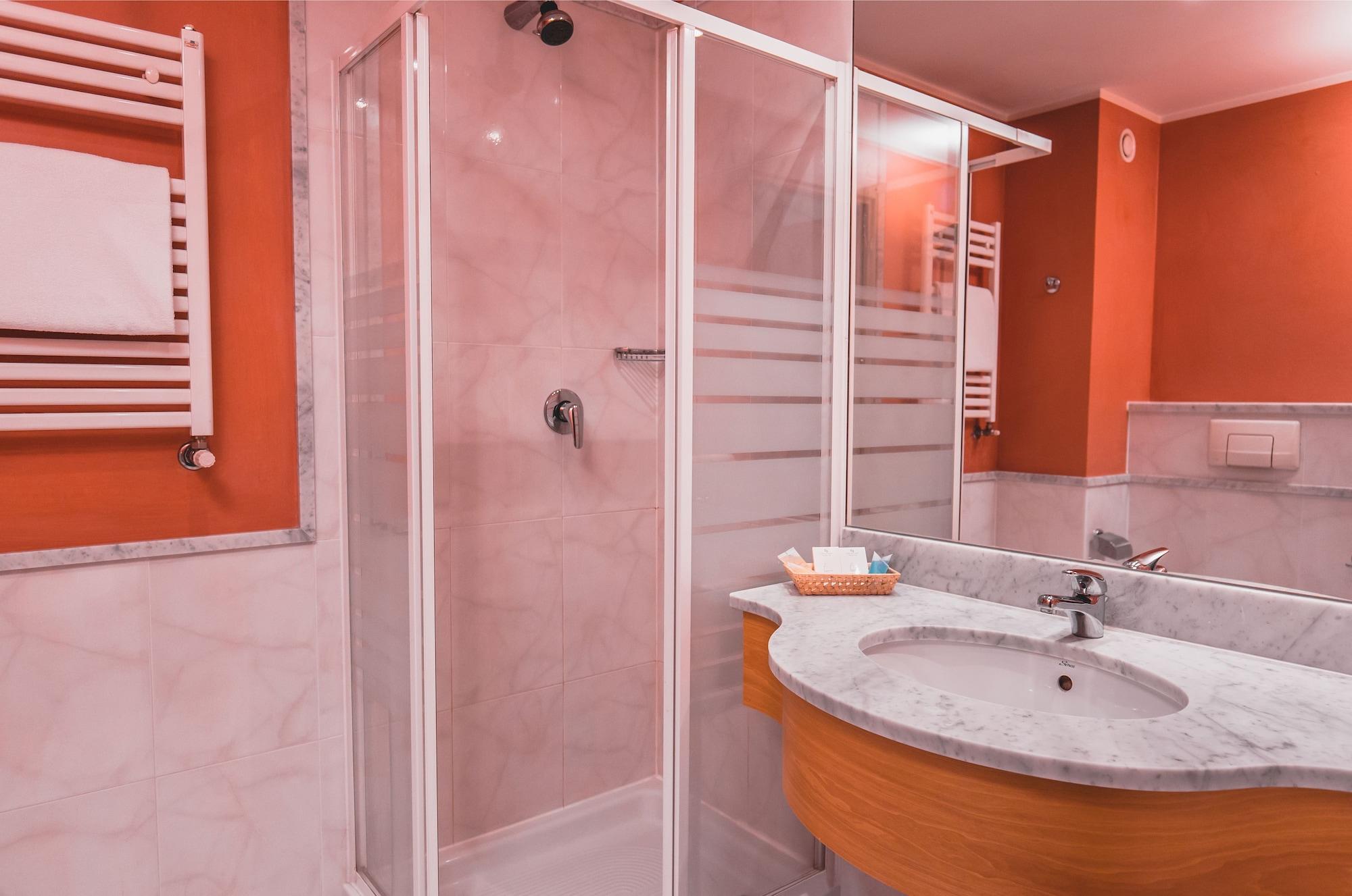 La Fonte Hotel Ome Eksteriør bilde