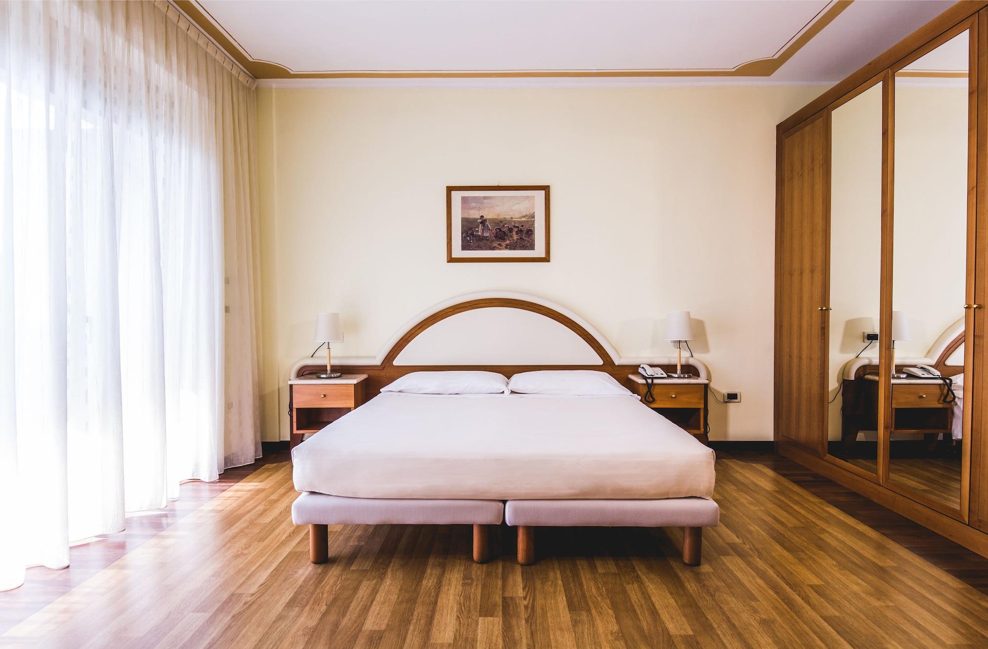 La Fonte Hotel Ome Eksteriør bilde