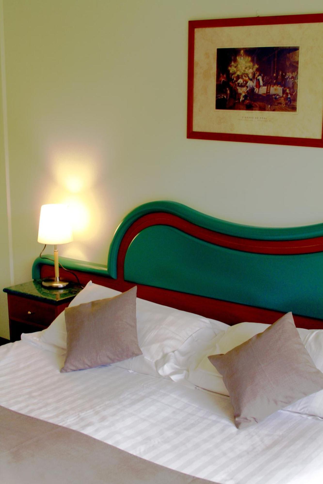 La Fonte Hotel Ome Eksteriør bilde