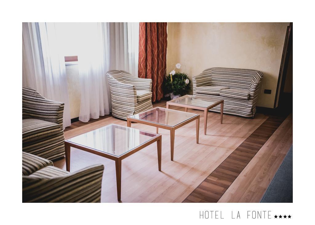 La Fonte Hotel Ome Eksteriør bilde